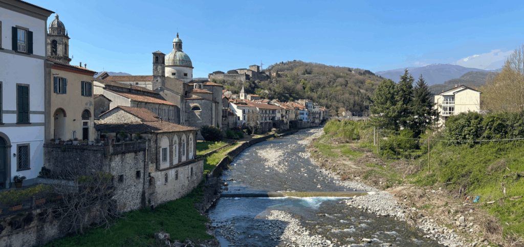 Photo of Pontremoli for Italian proverbs article